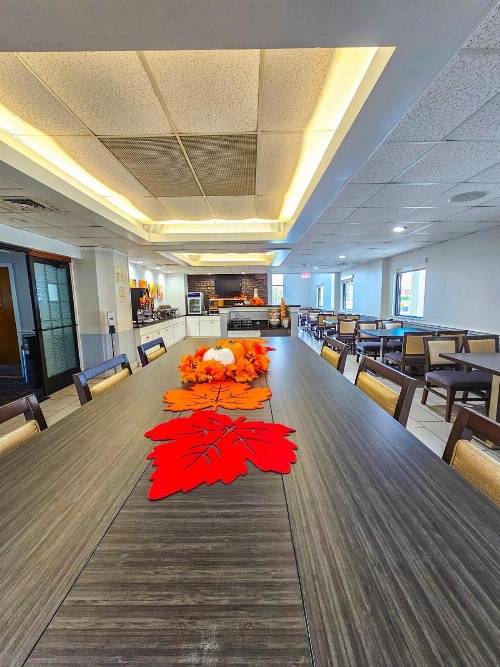Comfort Inn Hyannis - Cape Cod image 2