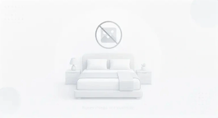 King Room with Tub - Mobility Accessible/Non Smoking